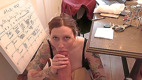 Bettie Bondage – The Free-use Workplace Bettie Bondage – The Free-use Workplace
