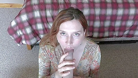 Bettie Bondage – Birthday Bj From Step mom